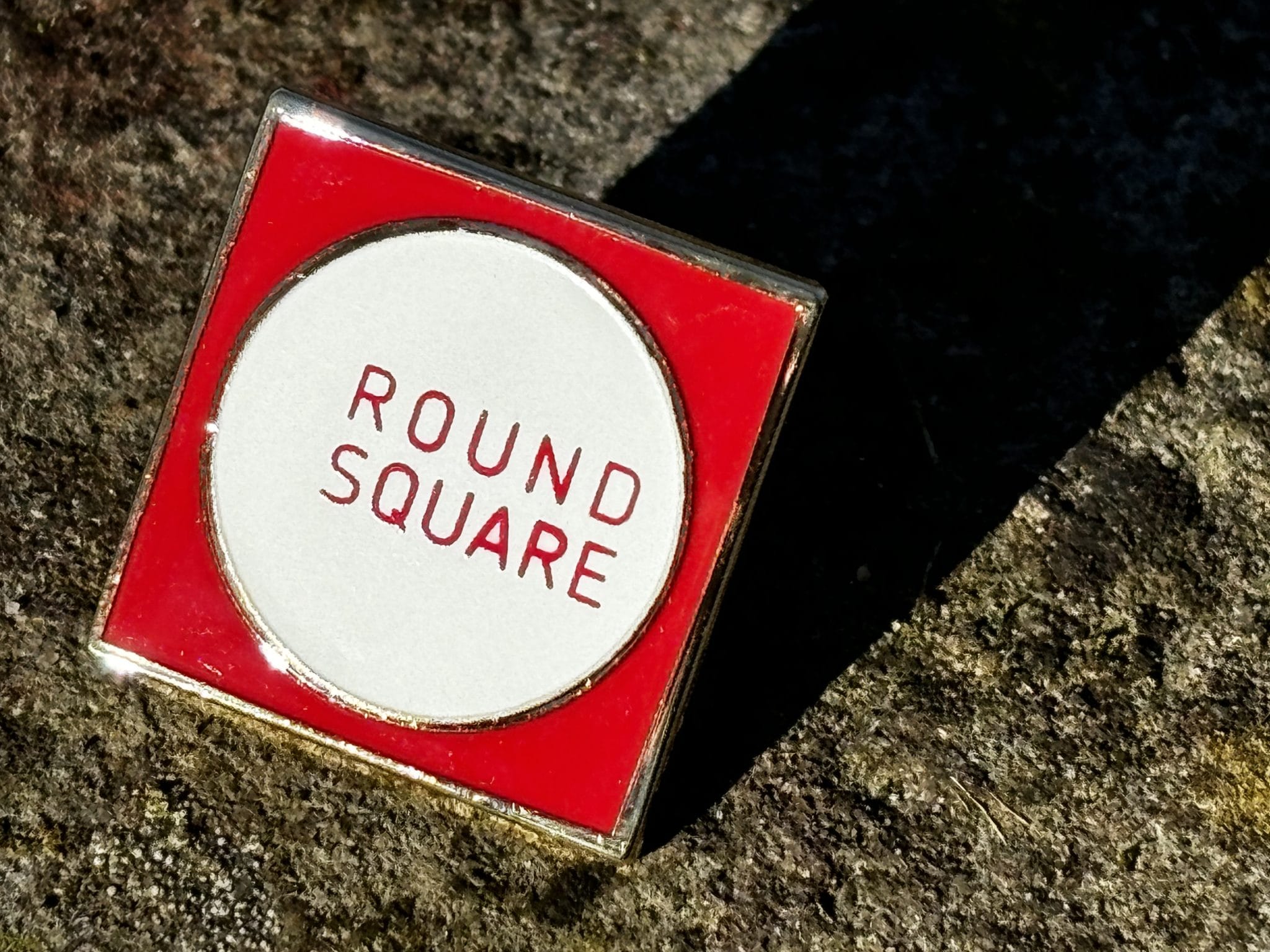 Pack of 10 small Round Square Pins - Round Square