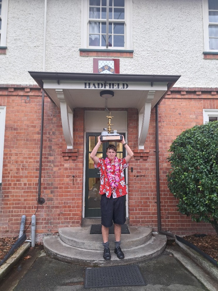 Sam Livingston Whanganui KC Medal 2025 (5)