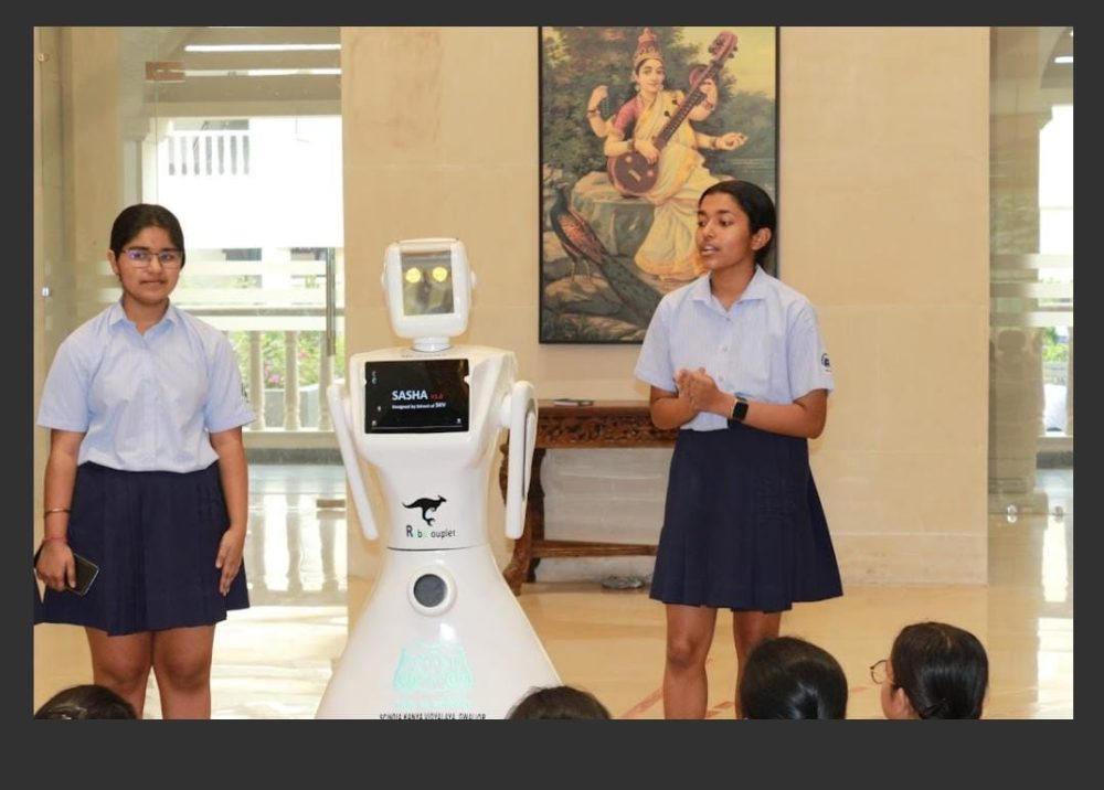 Sasha the Robot SKV India